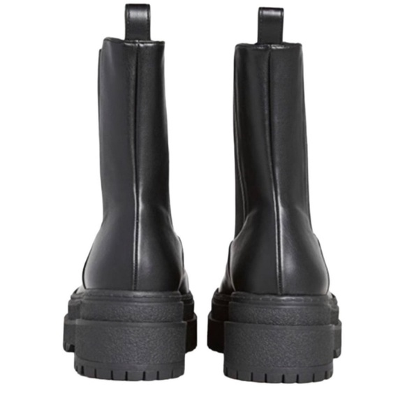 NWOT Good American Chelsea Combat Boots Sz 7.5 | Good American Black Combat Boot - Picture 2 of 10